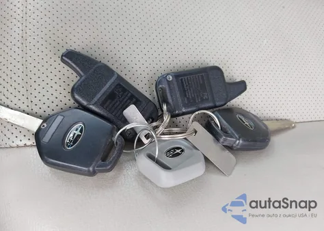 2011 Subaru Outback 2.5I Limited from USA, damaged, VIN 4S4BRBKC7B3425648